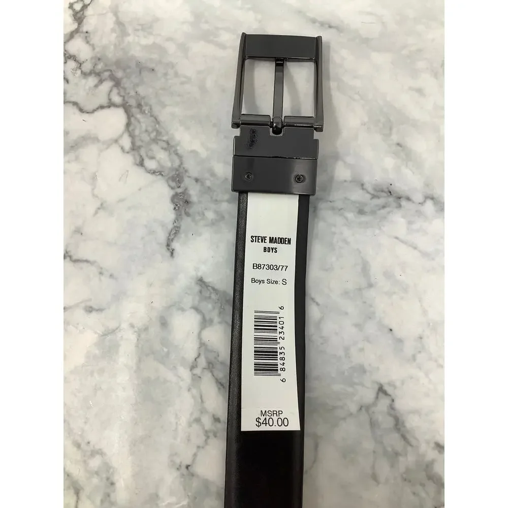 Steve Madden Boy's Small (22-24) Reversible Black/Brown Belt A2-2
